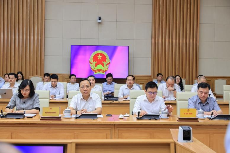 Thủ tướng Lê Minh Hưng: Ngành công thương gánh vác nhiệm vụ trọng tâm để góp phần tăng trưởng 2 con số- Ảnh 6.