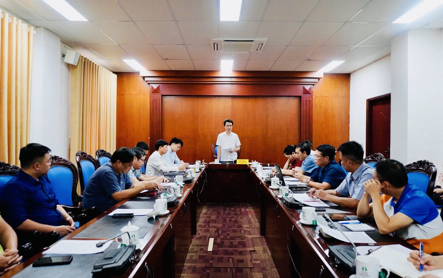 Họp bàn giải pháp xây dựng tiêu chuẩn Việt Nam và Dược điển cho Sâm Lai Châu