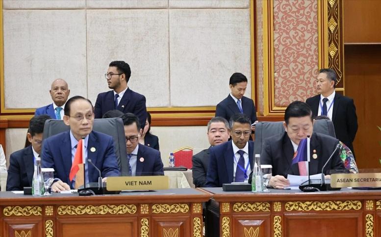 ASEAN, EU nhất trí sớm triển khai hiệp định vận tải hàng không đầu tiên giữa hai tổ chức khu vực trên thế giới- Ảnh 2.