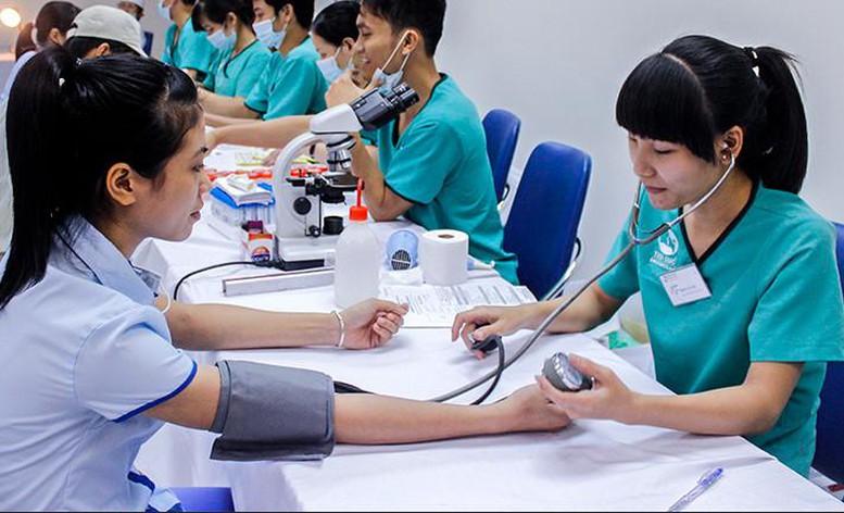 Từ năm 2026, tổ chức khám sức khỏe định kỳ miễn phí cho người dân- Ảnh 1.