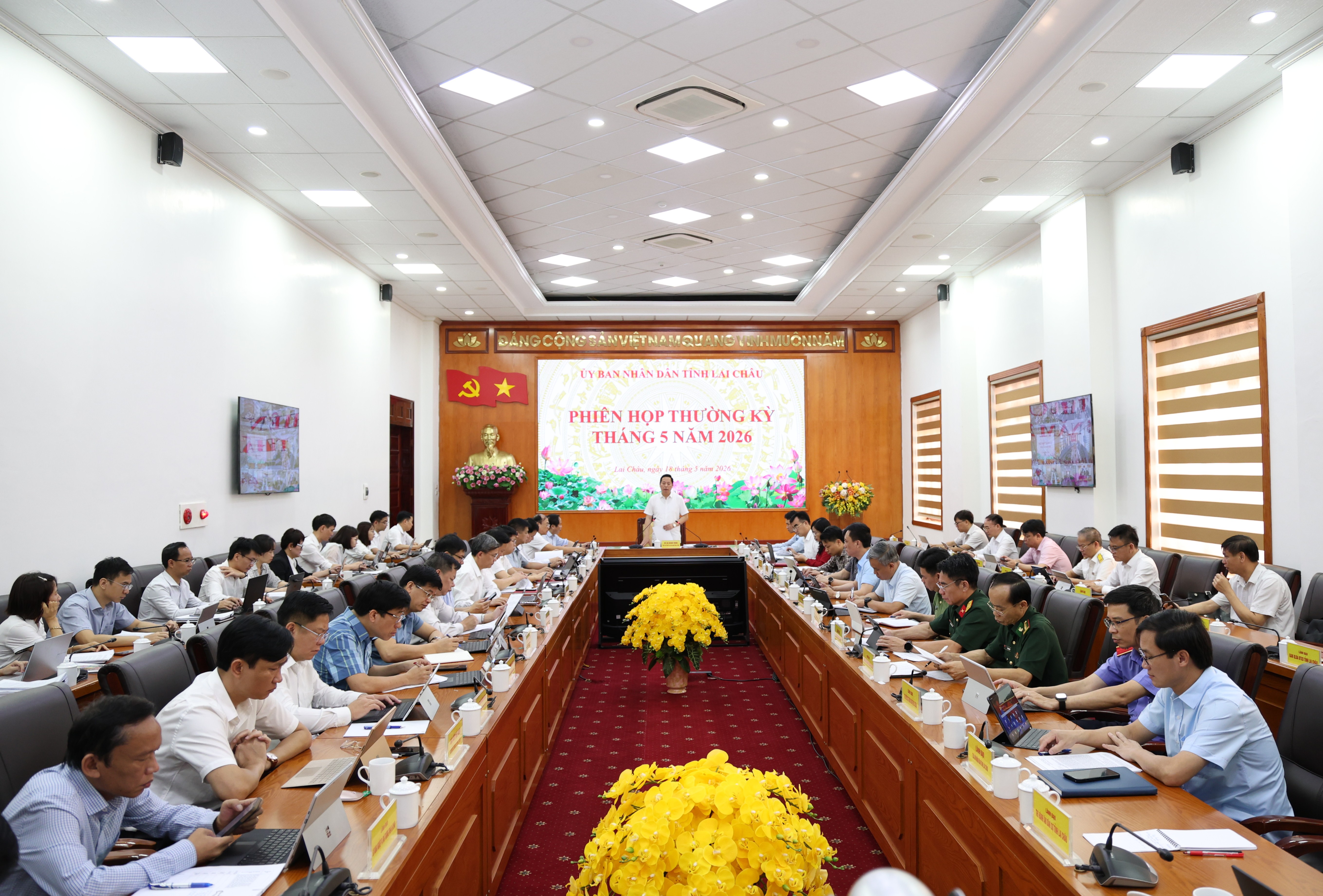 Chủ tịch UBND tỉnh quyết liệt chỉ đạo nhằm thúc đẩy các nhiệm vụ phát triển kinh tế - xã hội