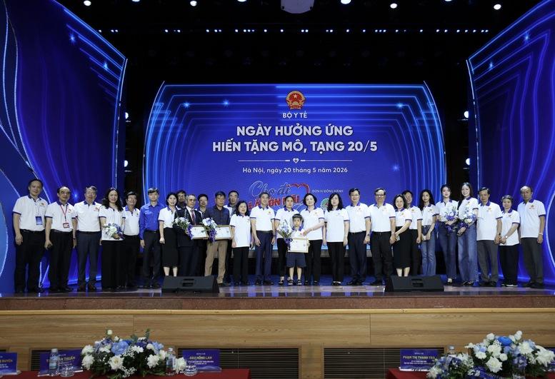 Phó Thủ tướng Phạm Thị Thanh Trà chia sẻ câu chuyện xúc động, trực tiếp đăng ký hiến tặng mô, tạng- Ảnh 8.