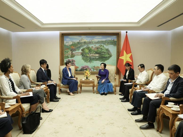 Việt Nam - WHO: Ưu tiên hợp tác cải cách y tế, phòng chống tác hại thuốc lá và ô nhiễm không khí- Ảnh 3. Việt Nam - WHO: Ưu tiên hợp tác cải cách y tế, phòng chống tác hại thuốc lá và ô nhiễm không khí- Ảnh 3.
