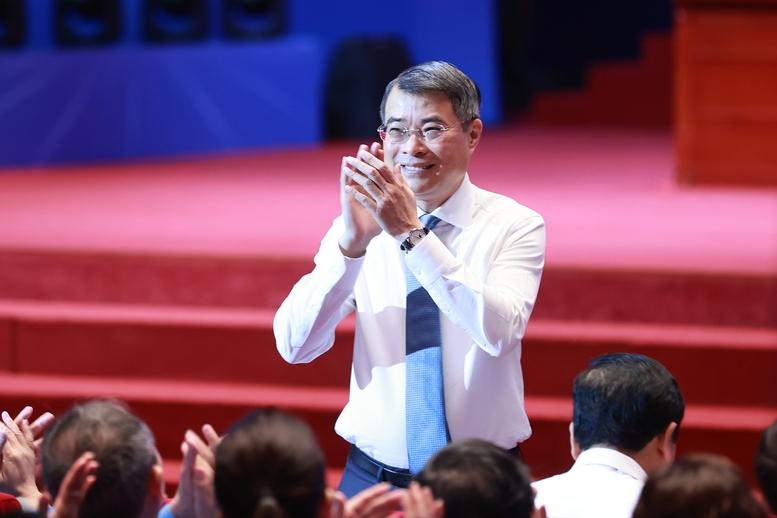 Thủ tướng Lê Minh Hưng: Rất chia sẻ với phần lớn người lao động hiện chưa có nhà ở, phải thuê nhà trong dân- Ảnh 2.