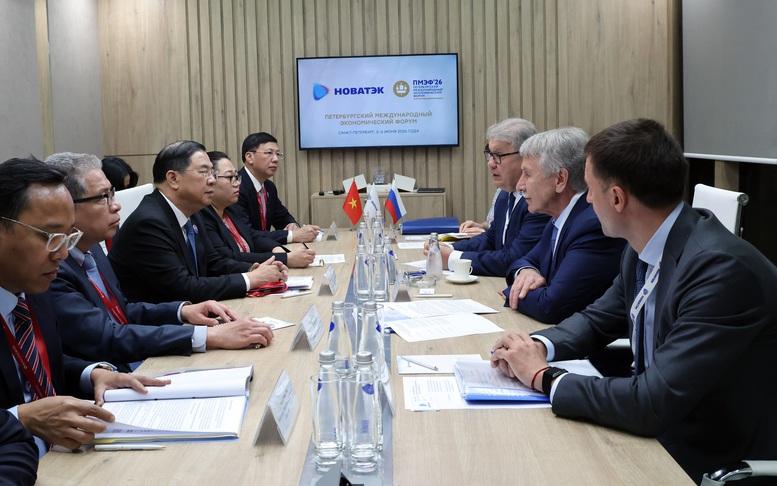 Phó Thủ tướng Thường trực Phạm Gia Túc làm việc với Phó Thủ tướng Chernyshenko và tiếp một số doanh nghiệp Nga- Ảnh 6.