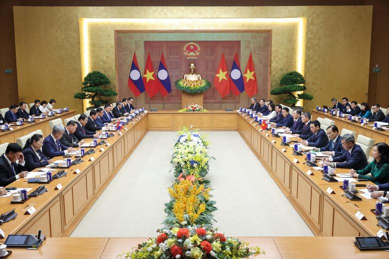 Việt Nam luôn kề vai sát cánh hỗ trợ Lào hiện thực hoá các mục tiêu chiến lược đã đề ra- Ảnh 2.