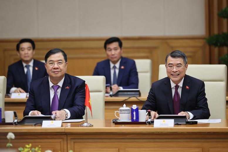 Việt Nam luôn kề vai sát cánh hỗ trợ Lào hiện thực hoá các mục tiêu chiến lược đã đề ra- Ảnh 6.