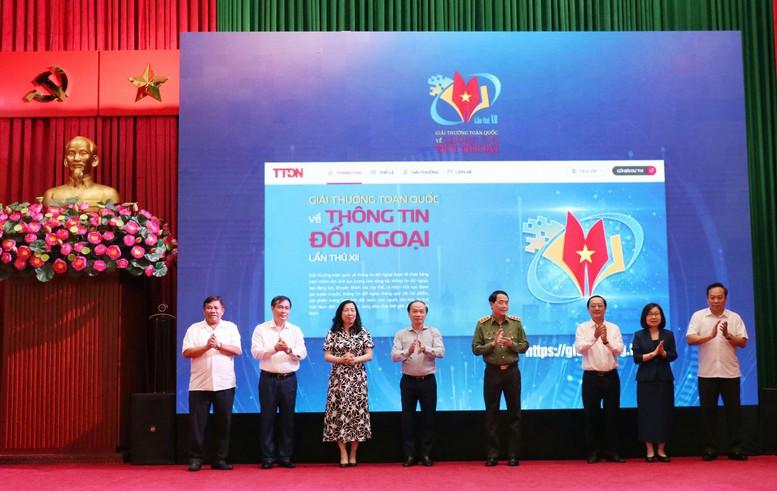 Phát động Giải thưởng toàn quốc về thông tin đối ngoại lần thứ XII- Ảnh 2. Phát động Giải thưởng toàn quốc về thông tin đối ngoại lần thứ XII- Ảnh 2.