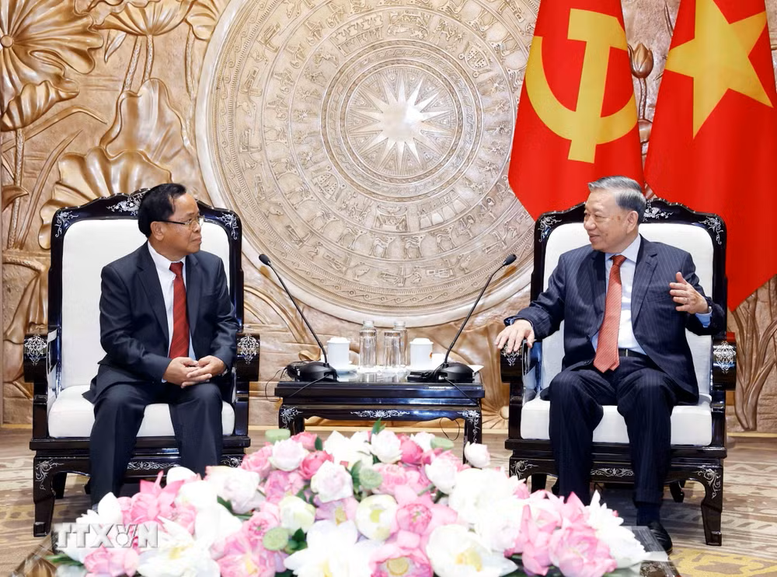Tổng Bí thư, Chủ tịch nước Tô Lâm tiếp Phó Thủ tướng, Bộ trưởng Bộ Tư pháp Lào- Ảnh 2.