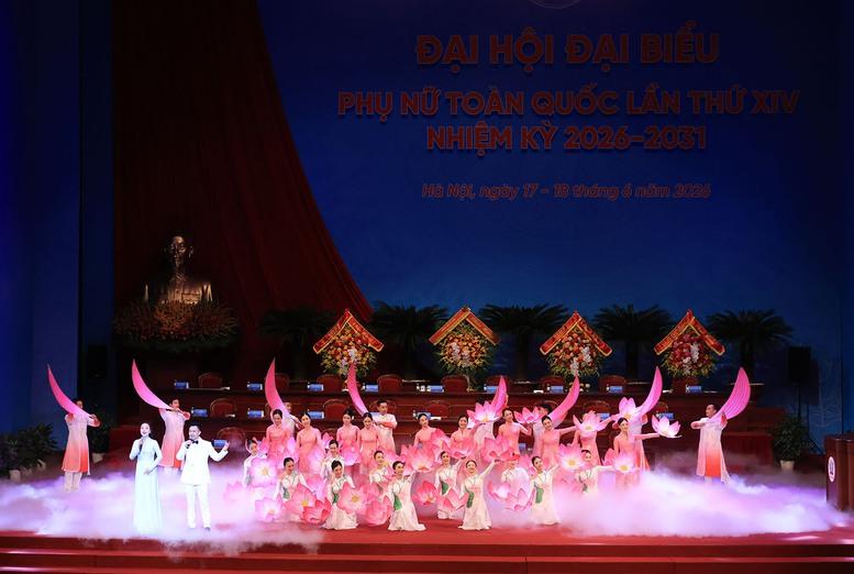 Khai mạc Đại hội đại biểu Phụ nữ toàn quốc lần thứ XIV: Khơi dậy tiềm năng, khát vọng cống hiến của phụ nữ Việt Nam- Ảnh 6.