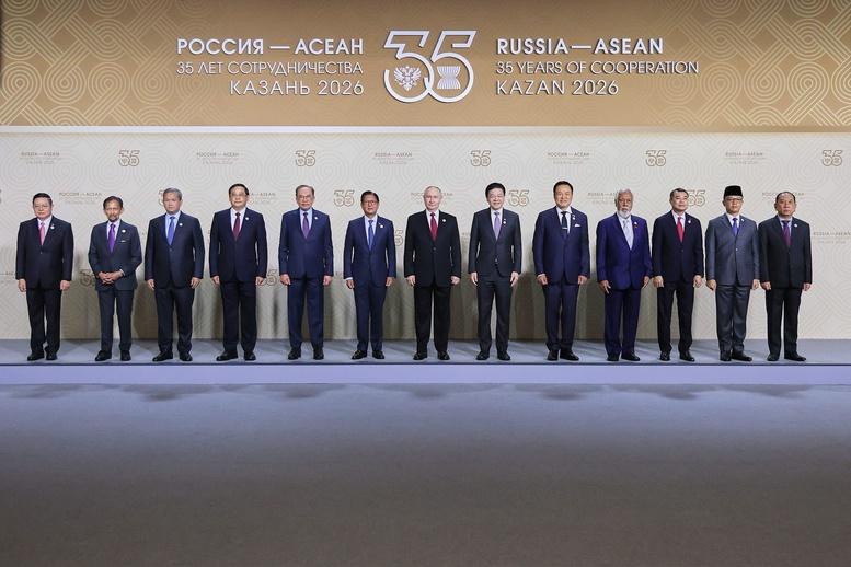 Thủ tướng Lê Minh Hưng dự phiên toàn thể Hội nghị Cấp cao Kỷ niệm 35 năm quan hệ ASEAN - Nga- Ảnh 1.