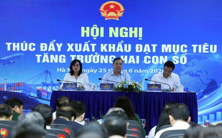 Phó Thủ tướng Thường trực Phạm Gia Túc chỉ đạo Hội nghị Thúc đẩy xuất khẩu đạt mục tiêu tăng trưởng 2 con số- Ảnh 1.