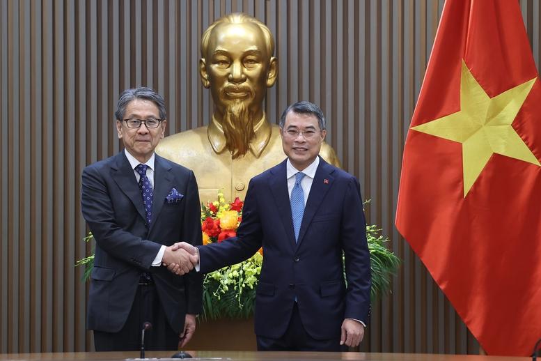 Thủ tướng tiếp Chủ tịch Ngân hàng JBIC Nhật Bản: Hỗ trợ Việt Nam triển khai các dự án, định hướng chiến lược- Ảnh 1.