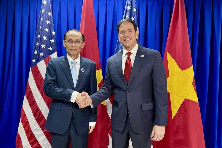 Bộ trưởng Ngoại giao Lê Hoài Trung gặp Ngoại trưởng Hoa Kỳ Marco Rubio- Ảnh 1.