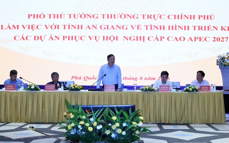 Phó Thủ tướng Thường trực Phạm Gia Túc kiểm tra tiến độ các công trình phục vụ APEC 2027- Ảnh 1.