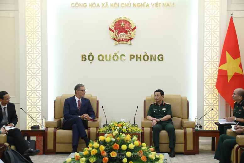 Việt Nam - Pháp thúc đẩy hợp tác quốc phòng trên nhiều lĩnh vực- Ảnh 1.