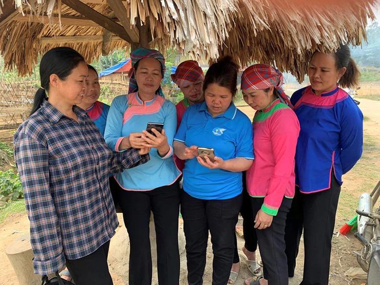 Tạo điều kiện để người khuyết tật, người dân tộc thiểu số thực hiện quyền tiếp cận thông tin- Ảnh 1.