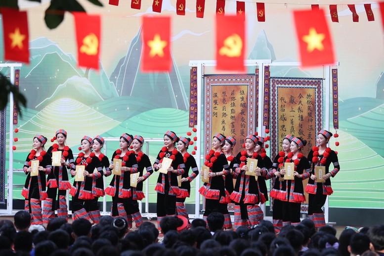 Ngày mai 5/9, các cơ sở giáo dục trên cả nước khai giảng năm học mới- Ảnh 1.
