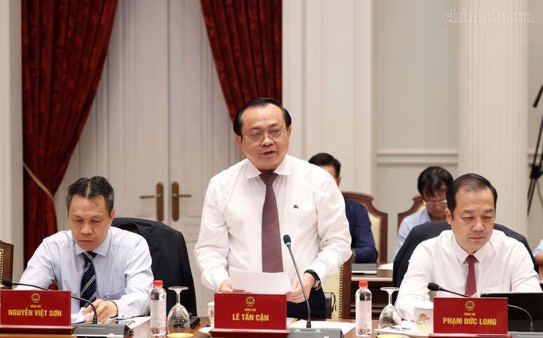 Cắt giảm 62 ngành, nghề và sửa đổi 14 ngành, nghề đầu tư kinh doanh có điều kiện- Ảnh 2.