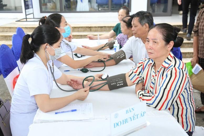 Triển khai khám sức khỏe miễn phí cho người dân bảo đảm thực chất, hiệu quả- Ảnh 1.