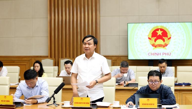 Phó Thủ tướng Nguyễn Văn Thắng yêu cầu rà soát, không để giá hàng hóa tăng bất hợp lý- Ảnh 6.