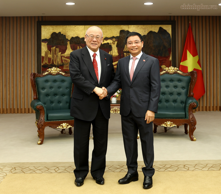 Phó Thủ tướng Nguyễn Văn Thắng tiếp Cố vấn đặc biệt Liên minh Nghị sĩ hữu nghị Nhật Bản-Việt Nam- Ảnh 1.