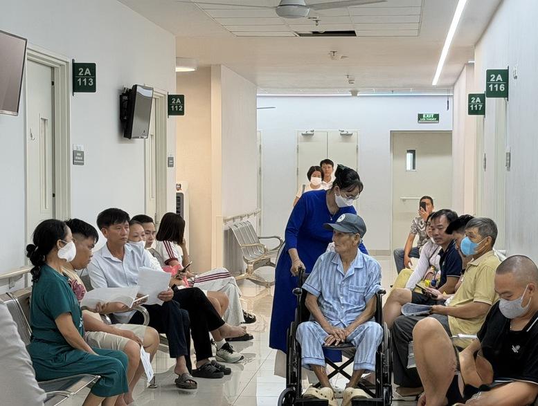 Thí điểm hướng dẫn khám chữa bệnh từ xa tại 11 tỉnh, thành và 5 bệnh viện- Ảnh 1.
