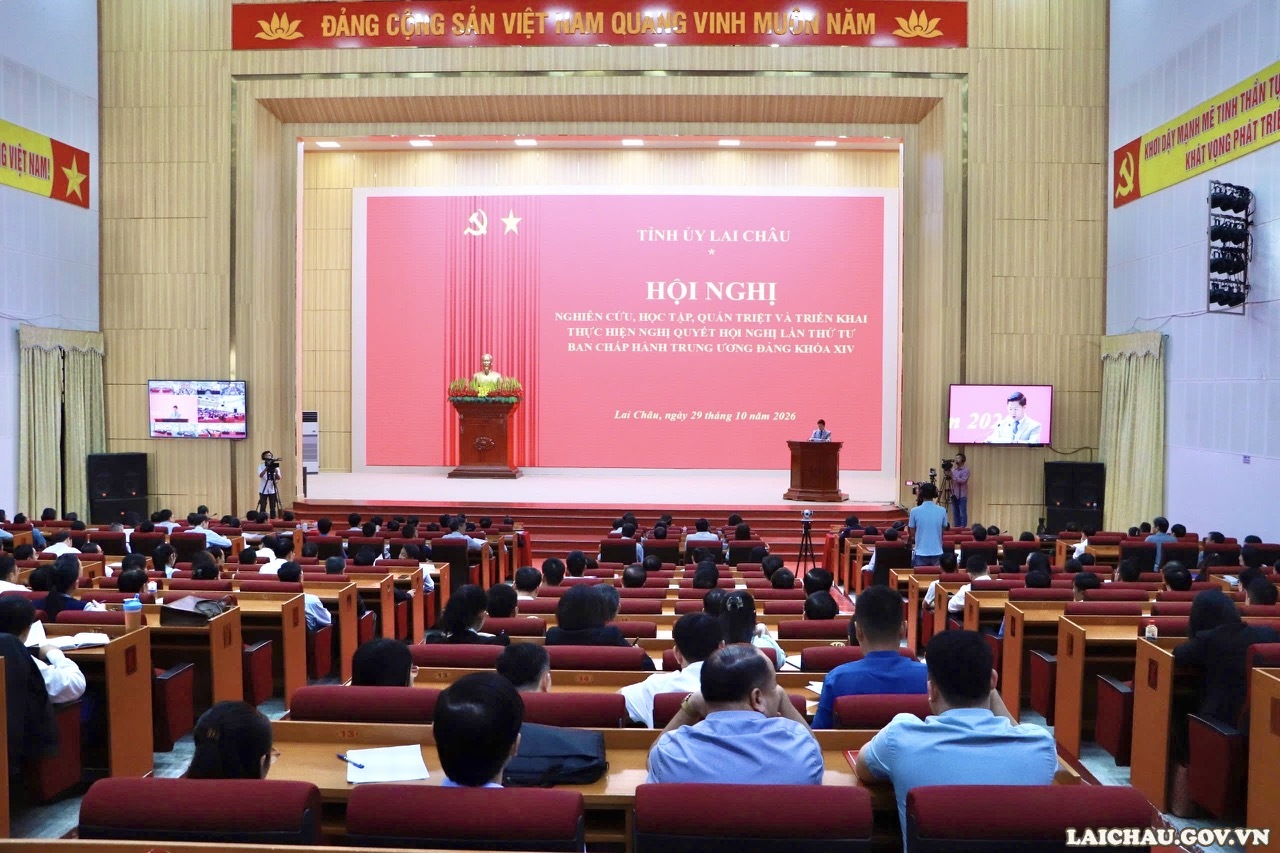 Lai Châu: Nghiên cứu, học tập, quán triệt và triển khai thực hiện Nghị quyết Hội nghị lần thứ tư Ban Chấp hành Trung ương Đảng khóa XIV