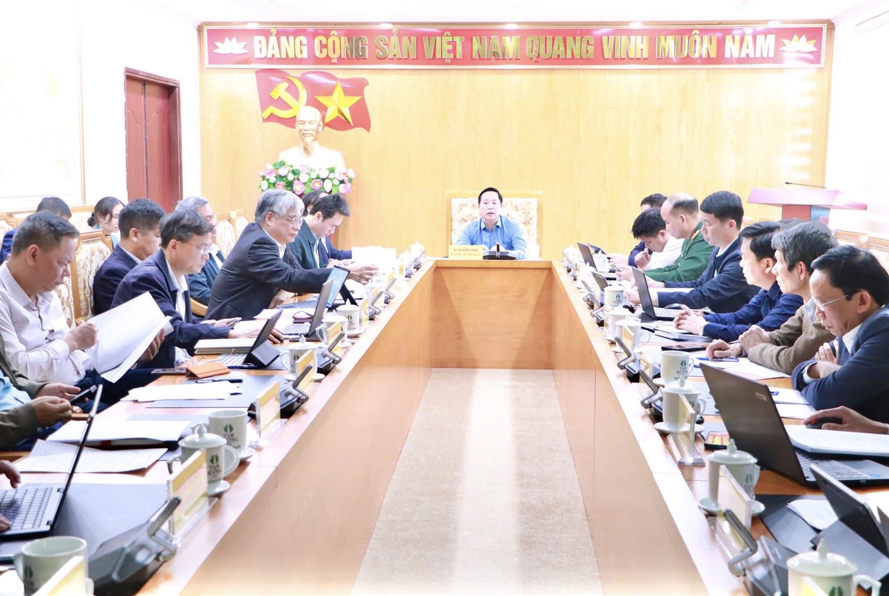 Phiên họp UBND tỉnh chuyên đề tháng 02 năm 2026