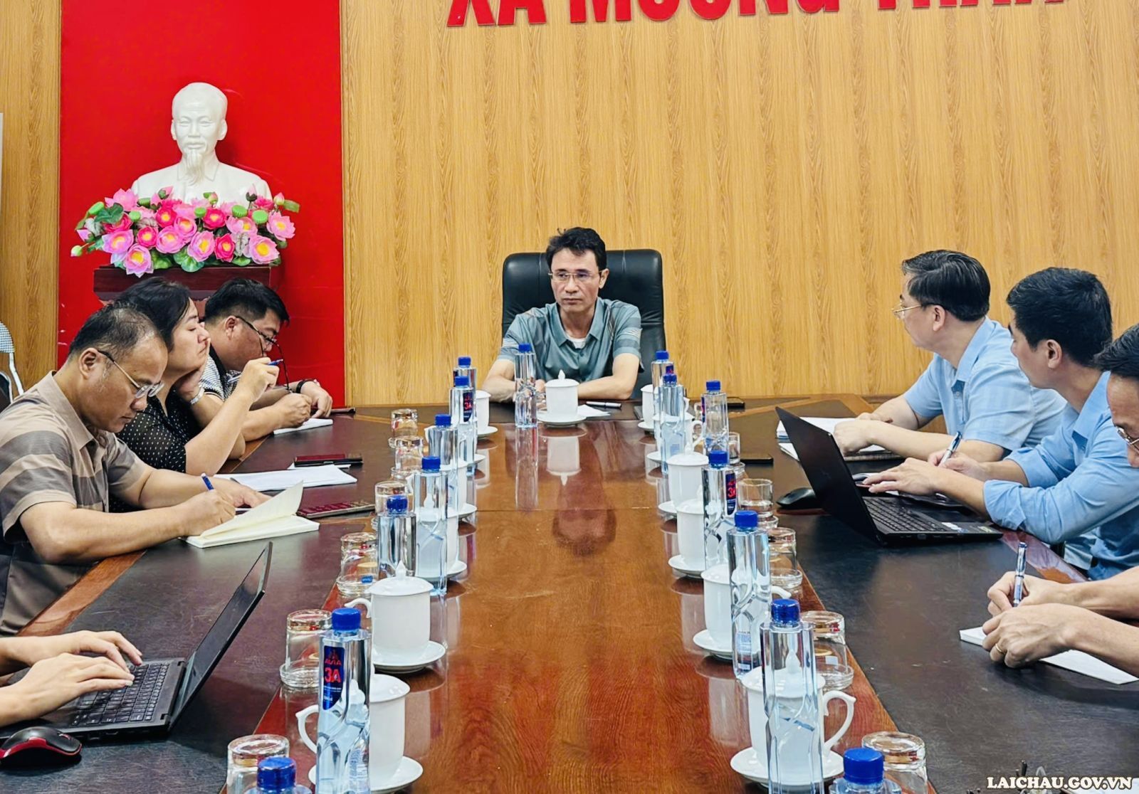 Phó Chủ tịch UBND tỉnh Hà Trọng Hải tiếp tục kiểm tra hiện trường và làm việc về công tác khắc phục hậu quả thiên tai tại xã Mường Than