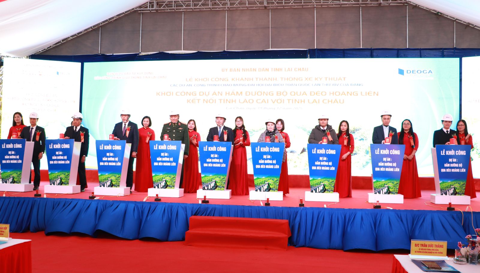 Khởi công các Dự án: Quần thể du lịch nghỉ dưỡng Vườn địa đàng Sơn Bình, tỉnh Lai Châu; Hầm đường bộ qua đèo Hoàng Liên kết nối tỉnh Lào Cai với tỉnh Lai Châu