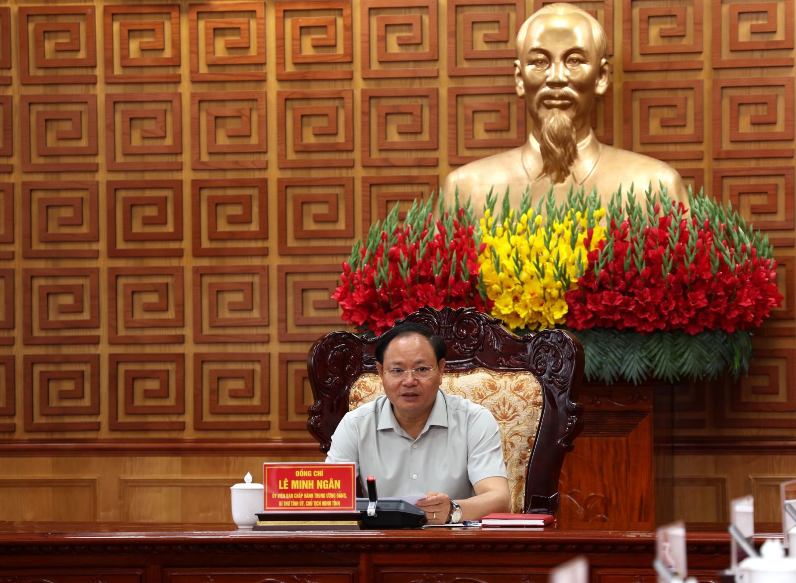 Thường trực Tỉnh ủy nghe báo cáo công tác lãnh đạo, chỉ đạo triển khai thực hiện các dự án phát triển năng lượng trên địa bàn tỉnh Lai Châu