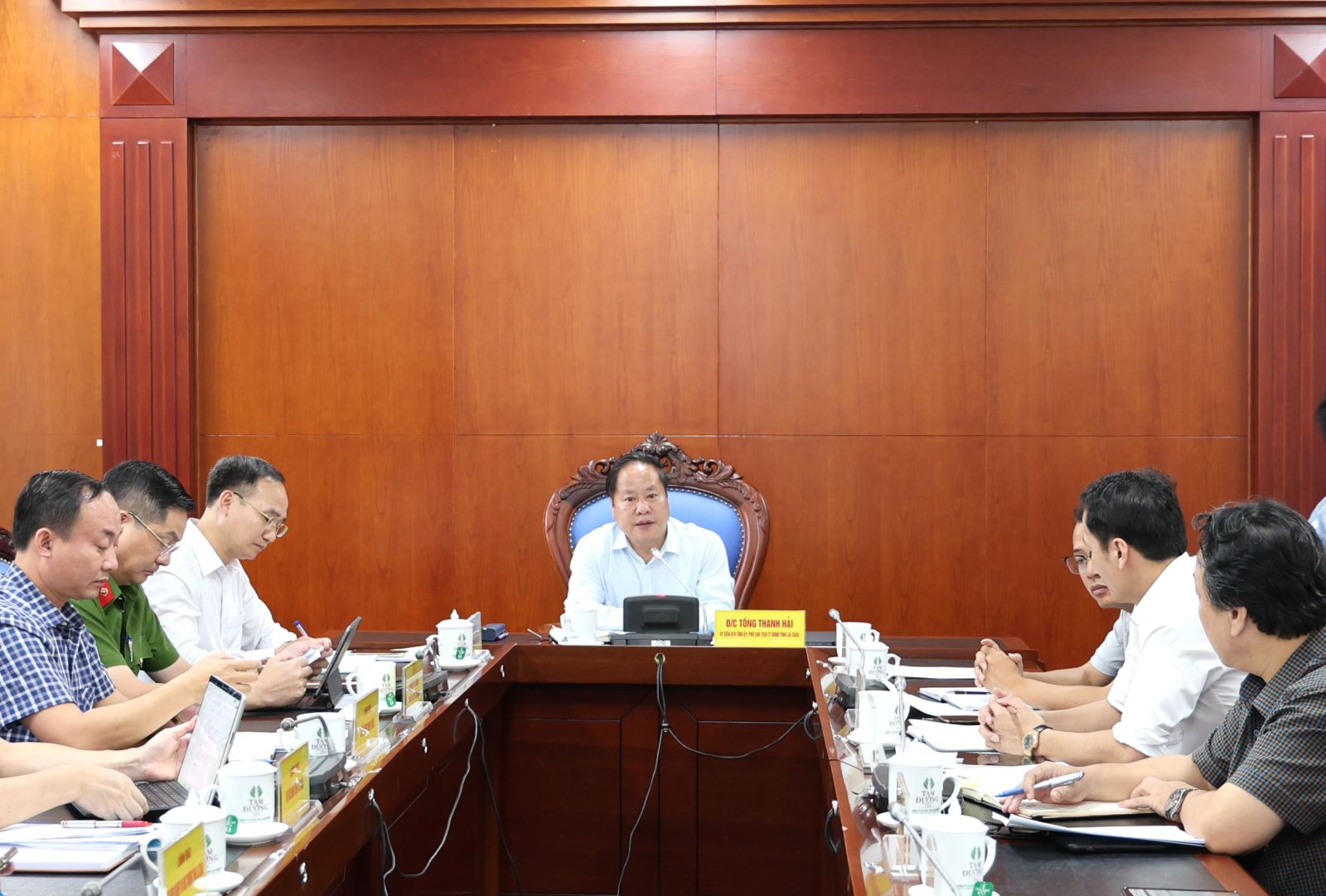 Phó Chủ tịch Thường trực UBND tỉnh Tống Thanh Hải: Cắt giảm các hạng mục không cần thiết, ưu tiên các hạng mục thiết yếu, tập trung xây dựng các trường phổ thông nội trú liên cấp Tiểu học và Trung học cơ sở tại các xã biên giới