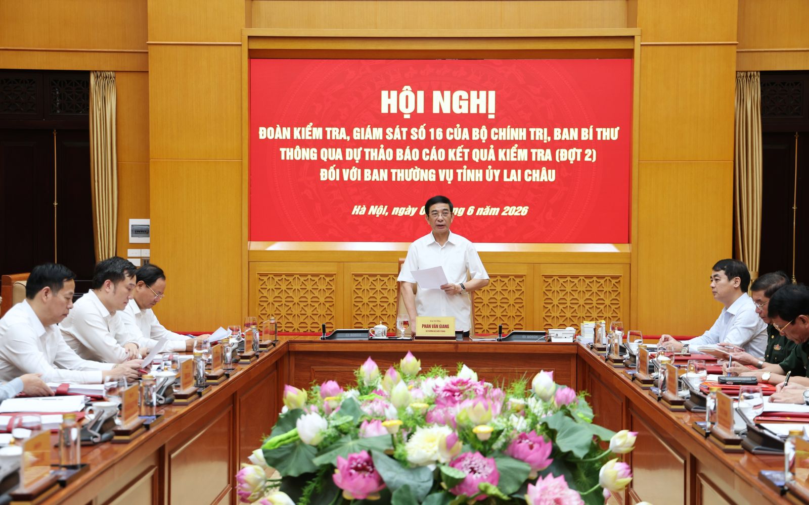 Tỉnh Lai Châu cần tiếp tục đẩy mạnh, nâng cao nhịp độ, hiệu quả công việc của hệ thống chính trị của tỉnh gắn với các mục tiêu dài hạn
