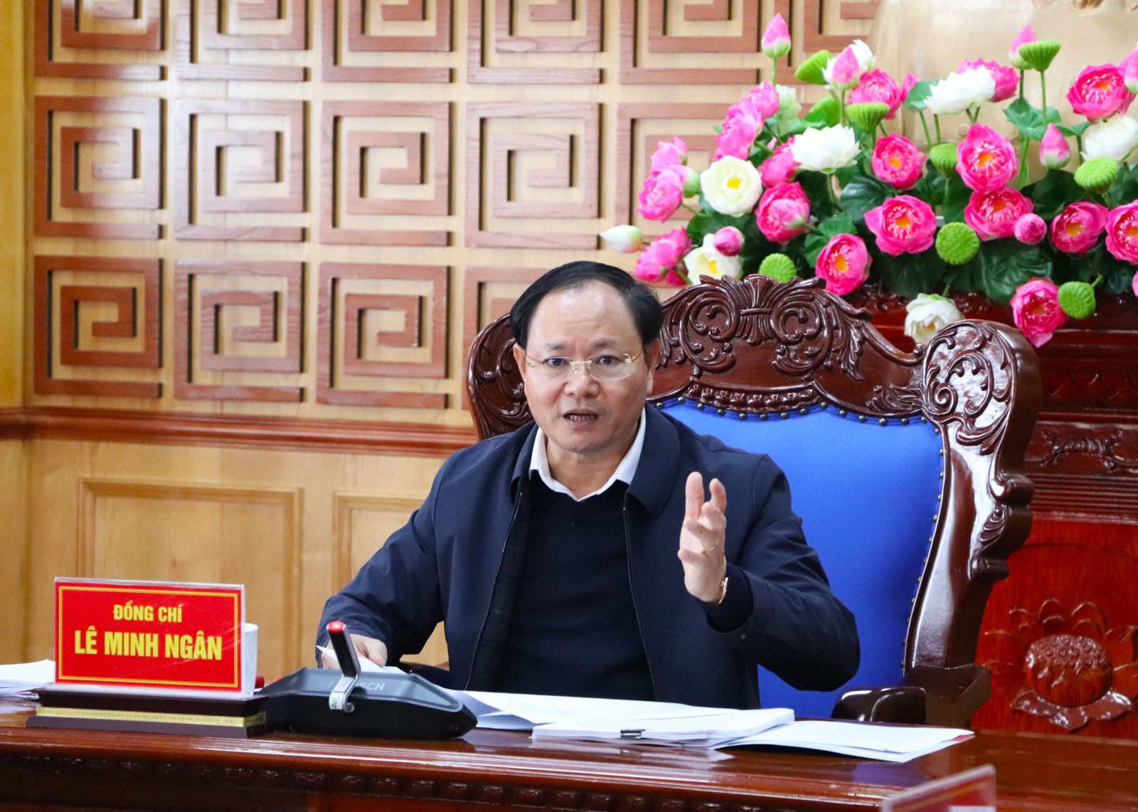 Họp Ban Thường vụ Tỉnh ủy Lai Châu