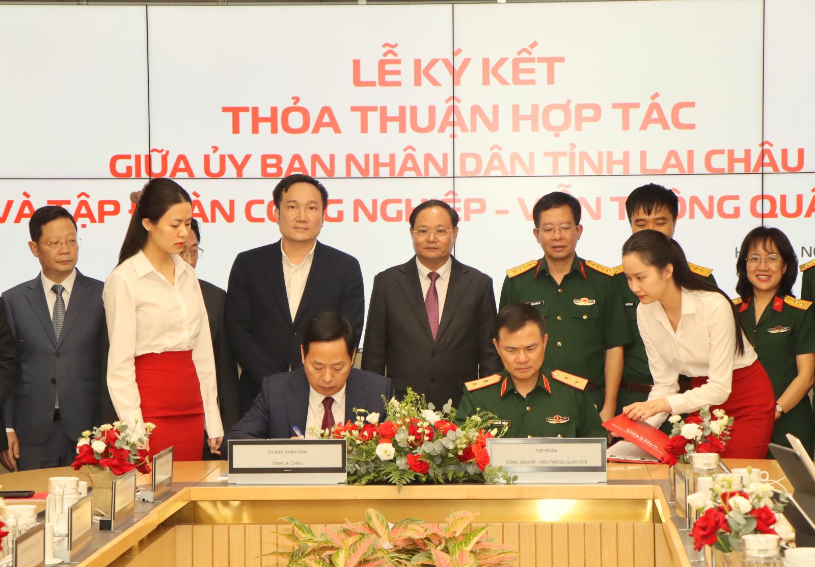 Ký kết thỏa thuận hợp tác về chuyển đổi số tỉnh Lai Châu giai đoạn 2026 - 2030 giữa UBND tỉnh Lai Châu và Tập đoàn Công nghiệp - Viễn thông Quân đội (Viettel)