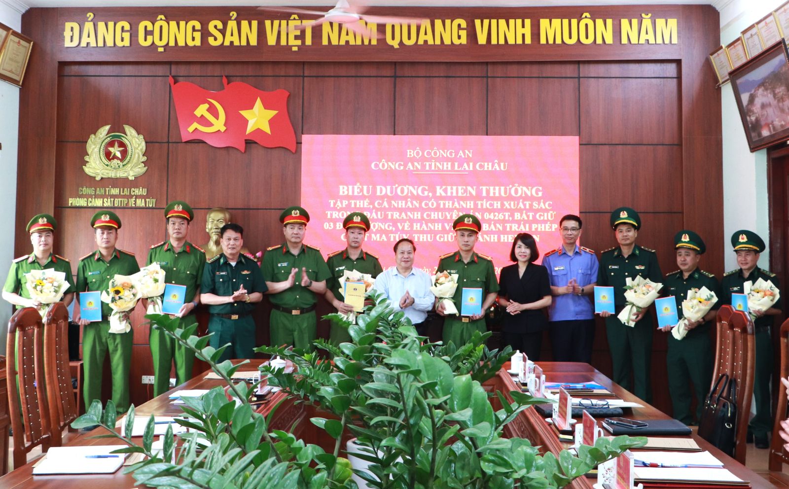 Lai Châu: Biểu dương, khen thưởng tập thể, cá nhân có thành tích xuất sắc trong đấu tranh Chuyên án 0426T
