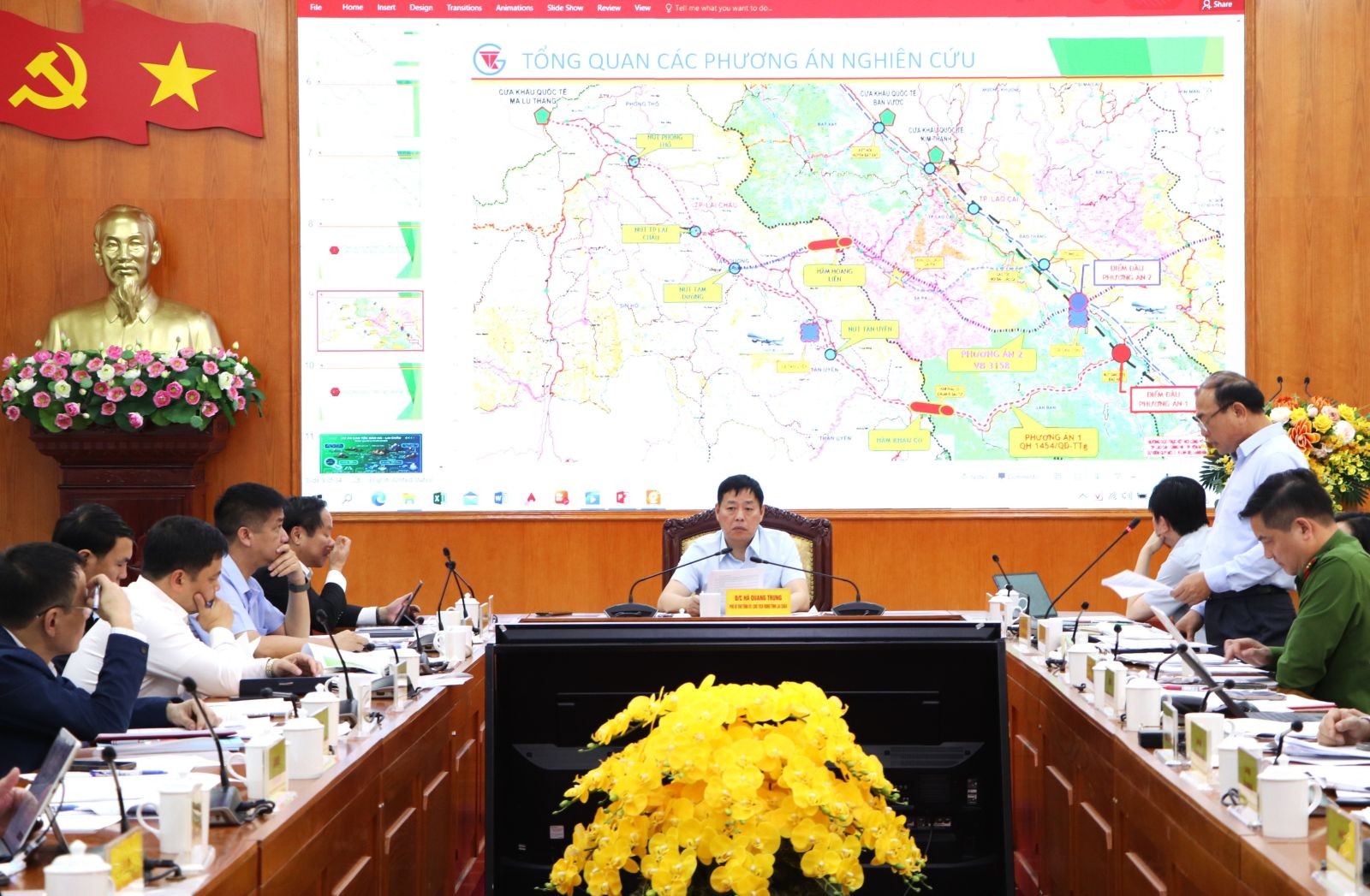 Chủ tịch UBND tỉnh Hà Quang Trung chủ trì Hội nghị công tác chuẩn bị Dự án cao tốc Bảo Hà - Lai Châu (CT.13)