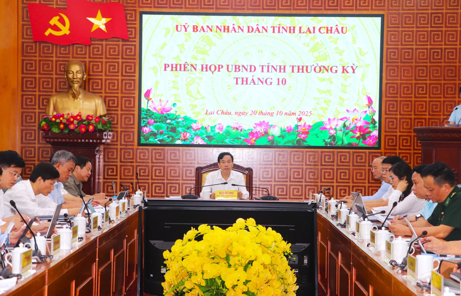 Phiên họp thường kỳ UBND tỉnh tháng 10: Bám sát kịch bản tăng trưởng GRDP năm 2025
