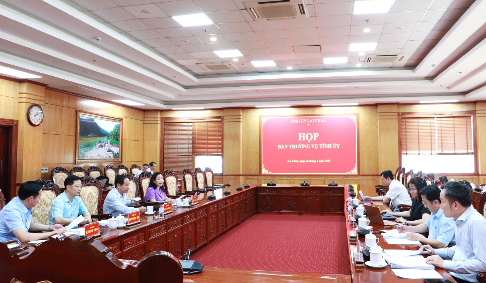 Ban Thường vụ Tỉnh ủy Lai Châu họp cho ý kiến vào các nội dung quan trọng